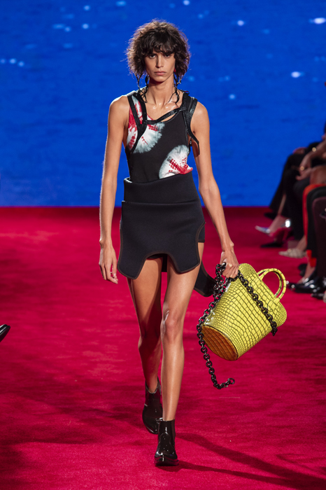 Calvin Klein 2019 BURO